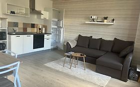 Les Betises, Duplex Hyper-Centre
